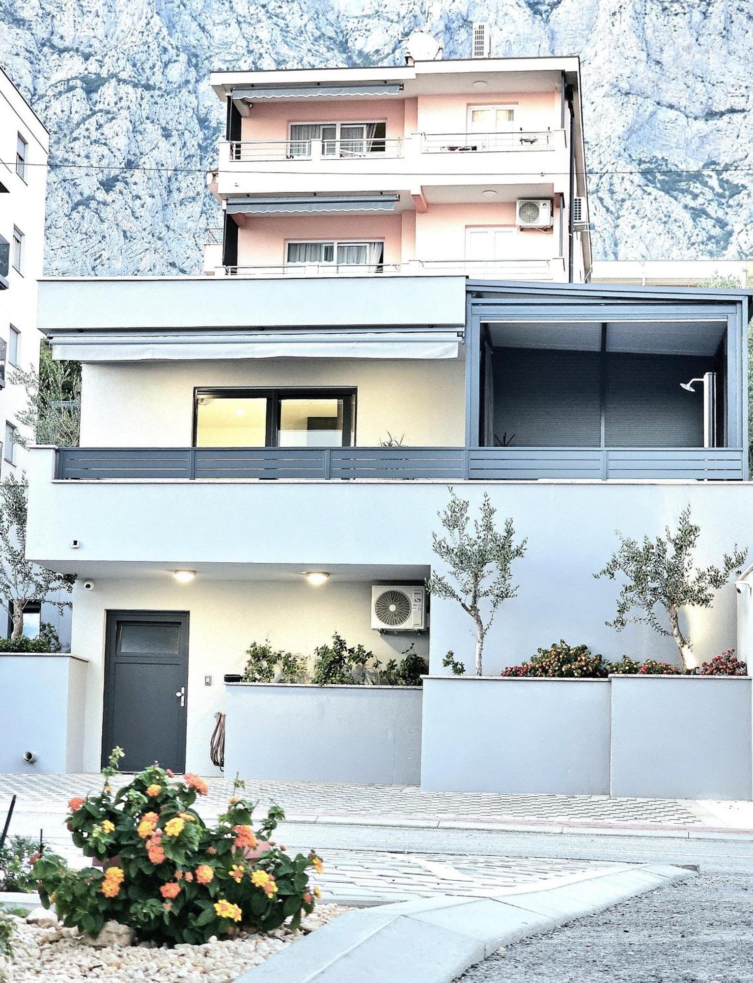 Apartments Deluxe Vucko 마카르스카 외부 사진